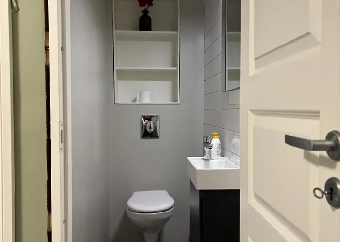 Mountain S Edge Ostello *